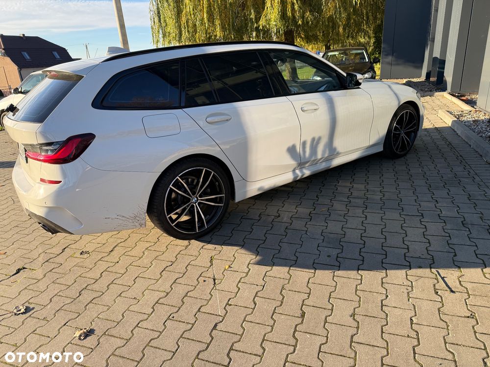 BMW Seria 3 320i M Sport Sport - 27