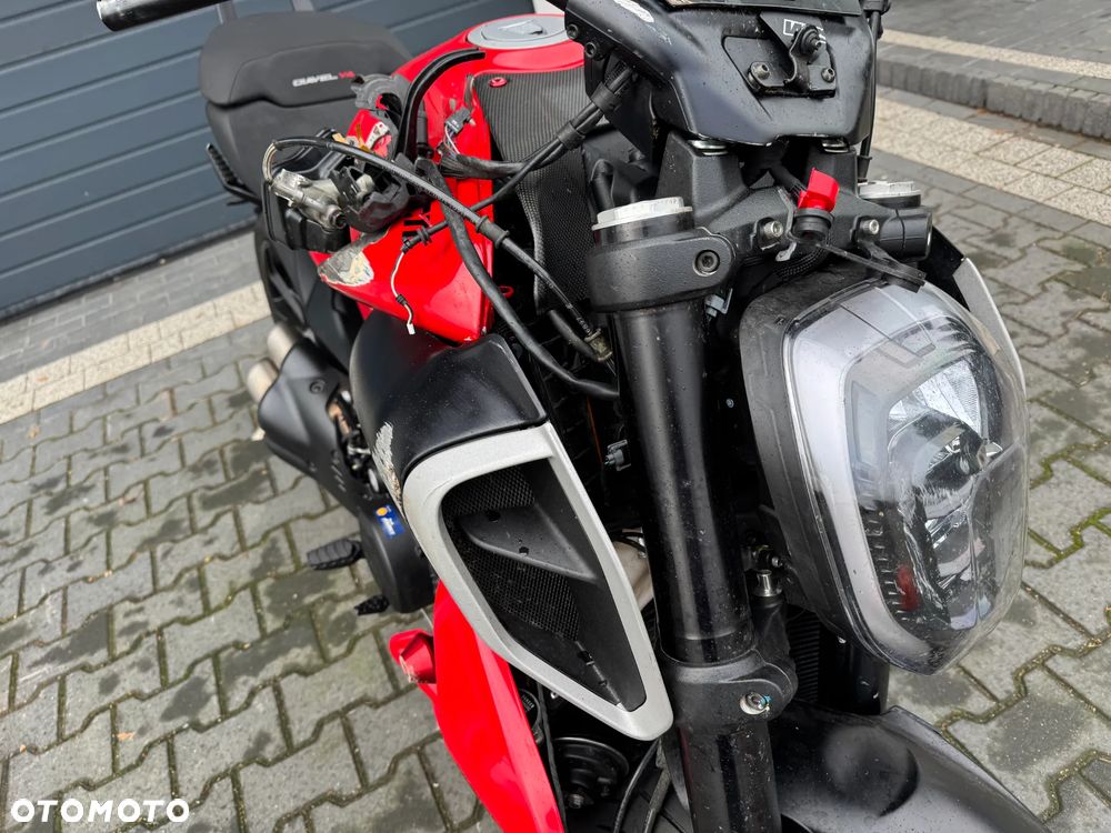 Ducati Diavel - 15