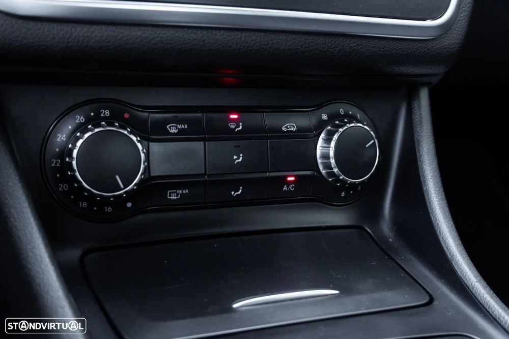 Mercedes-Benz CLA 220 CDI AMG Line Aut. - 18