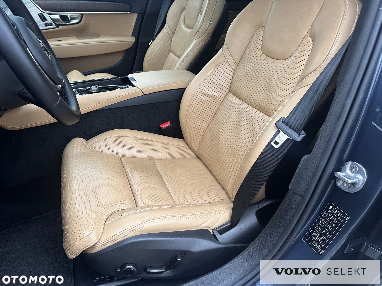 Volvo V90 - 29