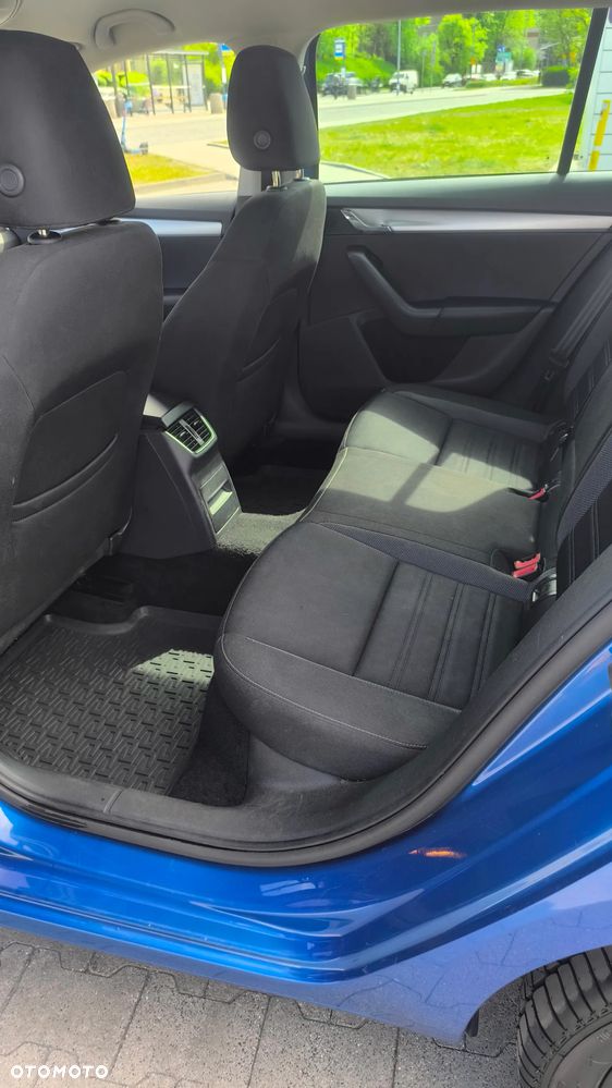 Skoda Octavia 1.5 TSI ACT Style DSG - 20