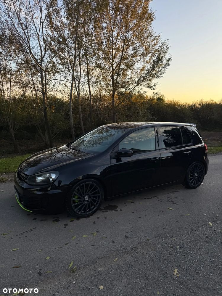 Volkswagen Golf 2009 photo 3