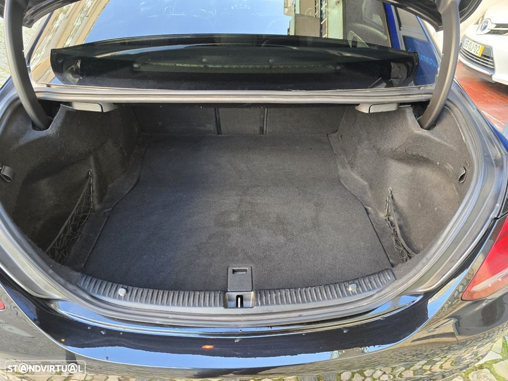 Mercedes-Benz C 200 BlueTEC Avantgarde - 12