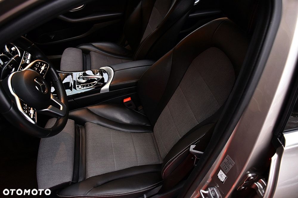 Mercedes-Benz Klasa C 300 9G-TRONIC Exclusive - 21