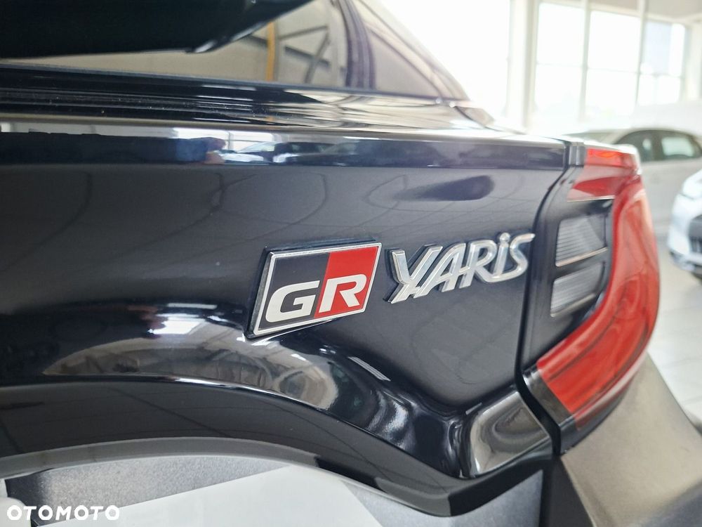 Toyota GR Yaris - 11