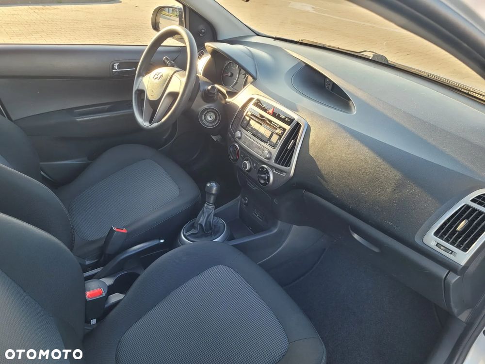 Hyundai i20 1.2 Fifa World Cup Edition - 5