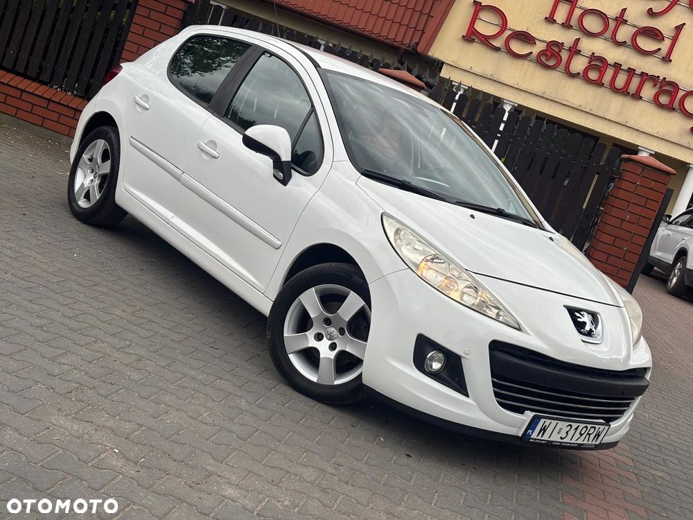 Peugeot 207 120 Premium - 18