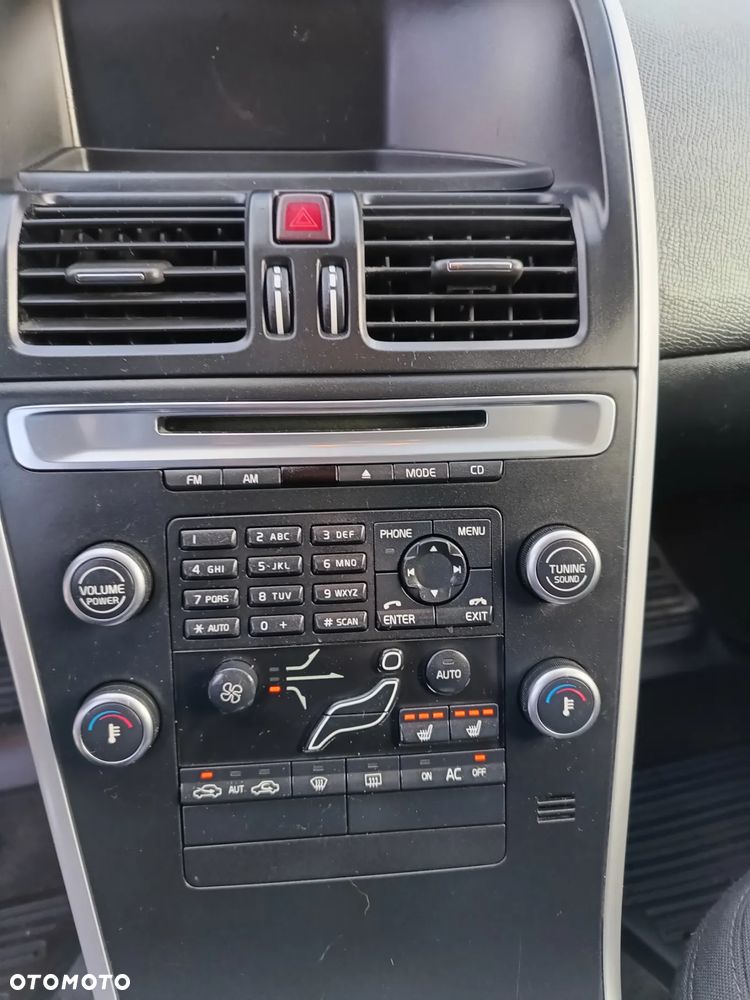 Volvo XC 60 2.4D DRIVe - 30