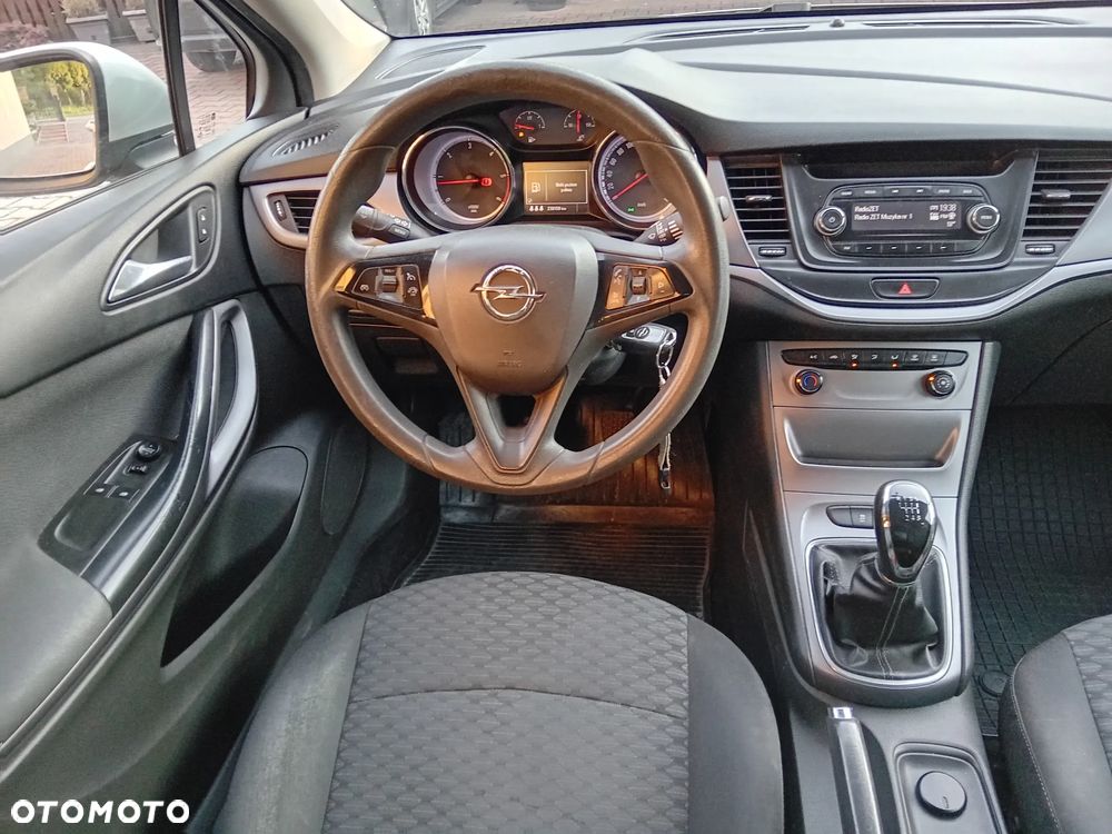 Opel Astra 1.6 CDTI Enjoy - 15
