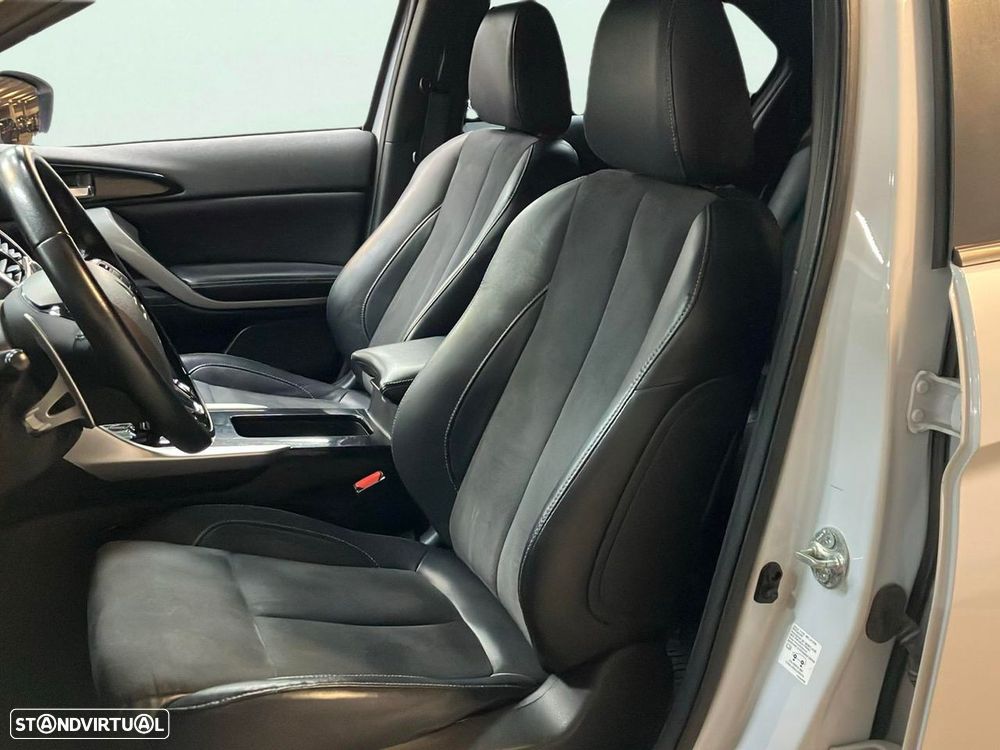 Mitsubishi Eclipse Cross 2.4 PHEV eMotion - 13