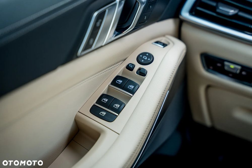 BMW X5 - 19