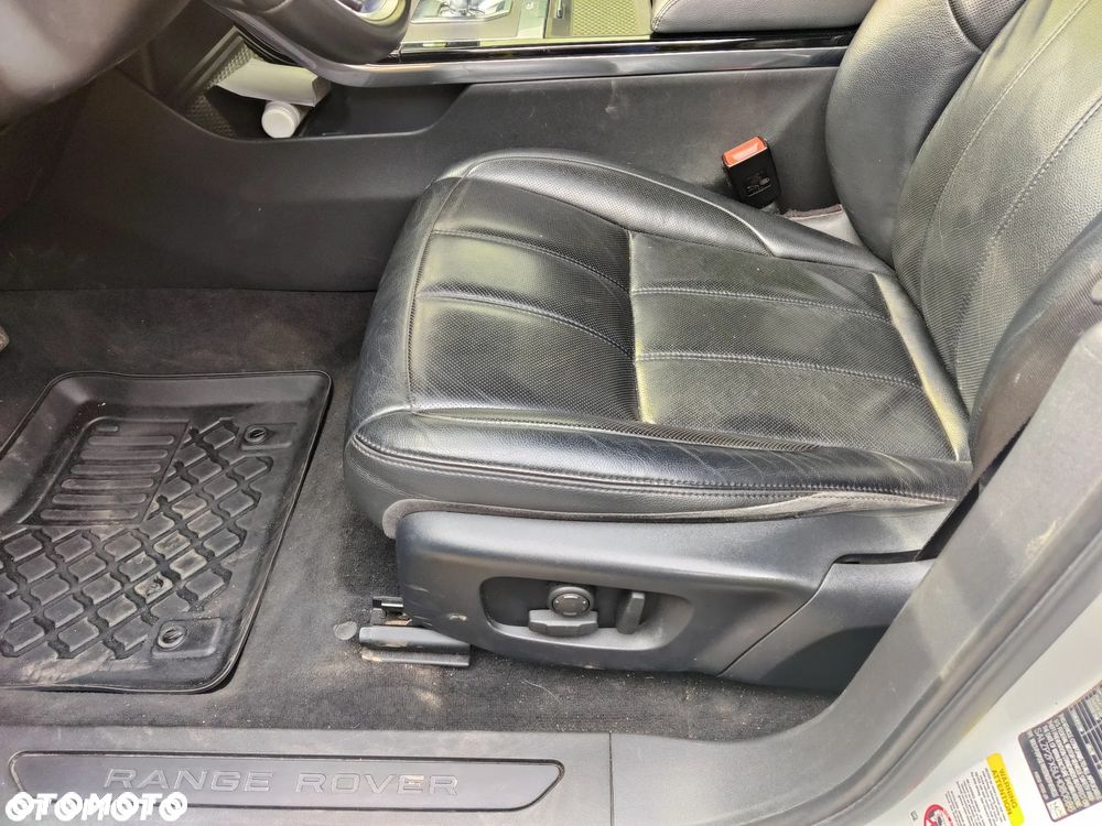 Land Rover Range Rover Evoque 2.0 P249 mHEV R-Dynamic SE - 13
