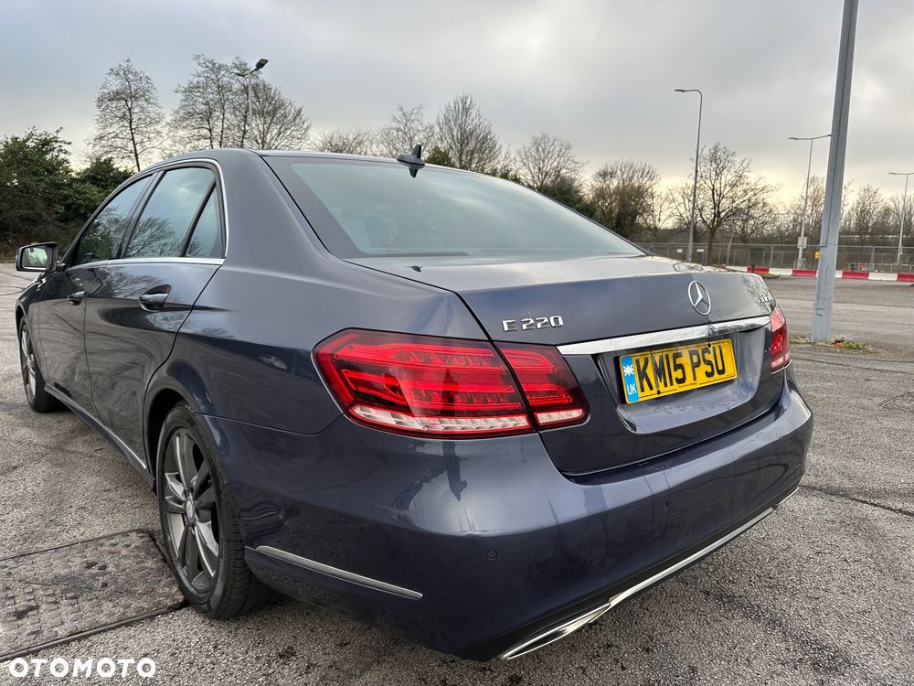 Mercedes-Benz Klasa E 220 BlueTEC 7G-TRONIC Elegance - 4