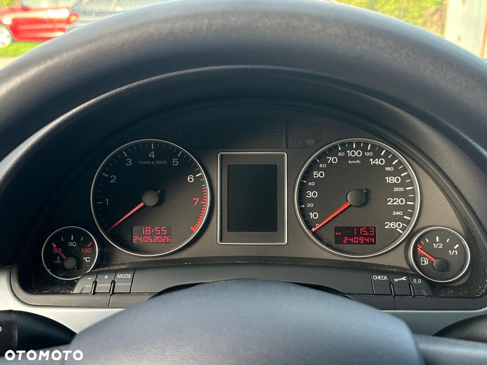 Audi A4 Avant 1.6 - 18