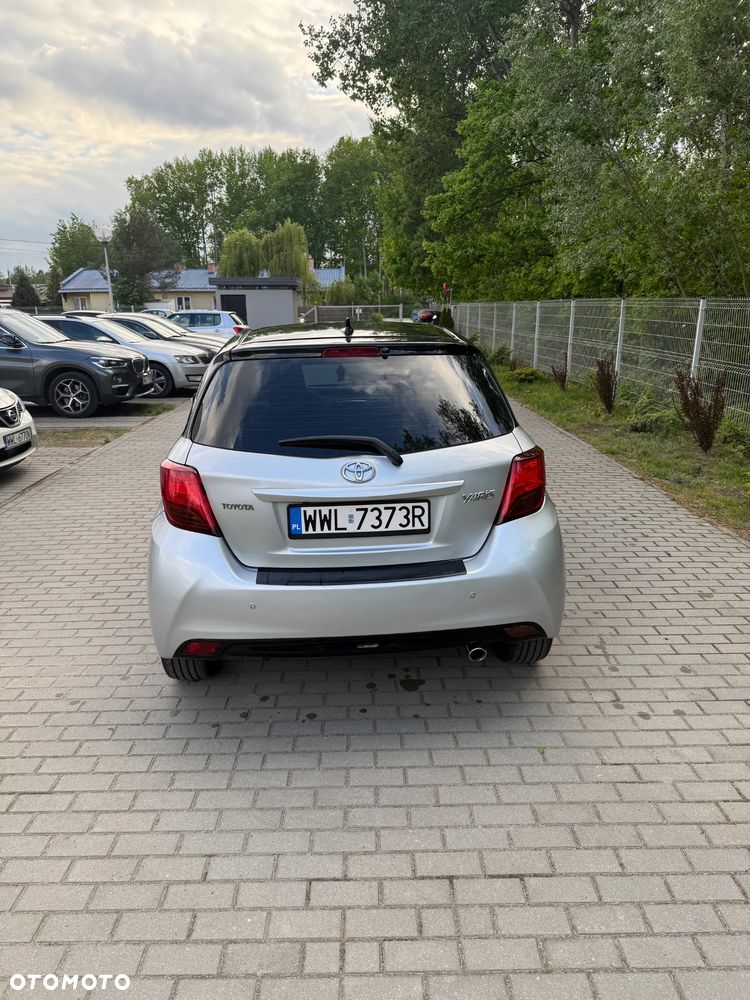 Toyota Yaris 1.4 D-4D Active EU6 - 7