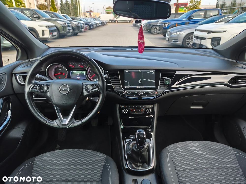 Opel Astra 1.4 Turbo Dynamic - 19