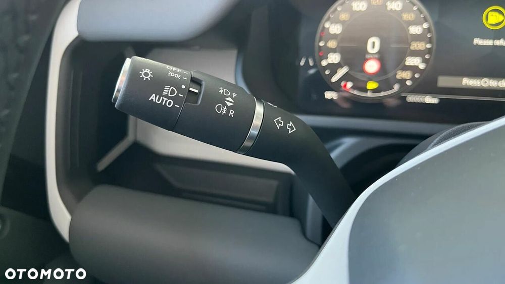 Land Rover Defender - 18