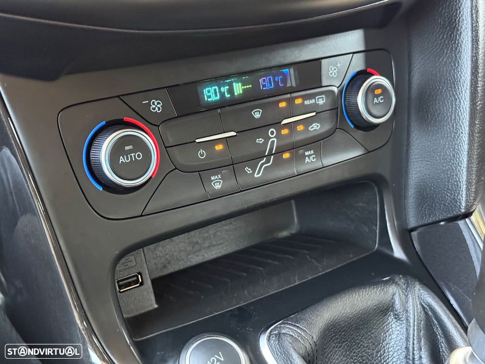 Ford Focus 1.5 TDCi Titanium - 21