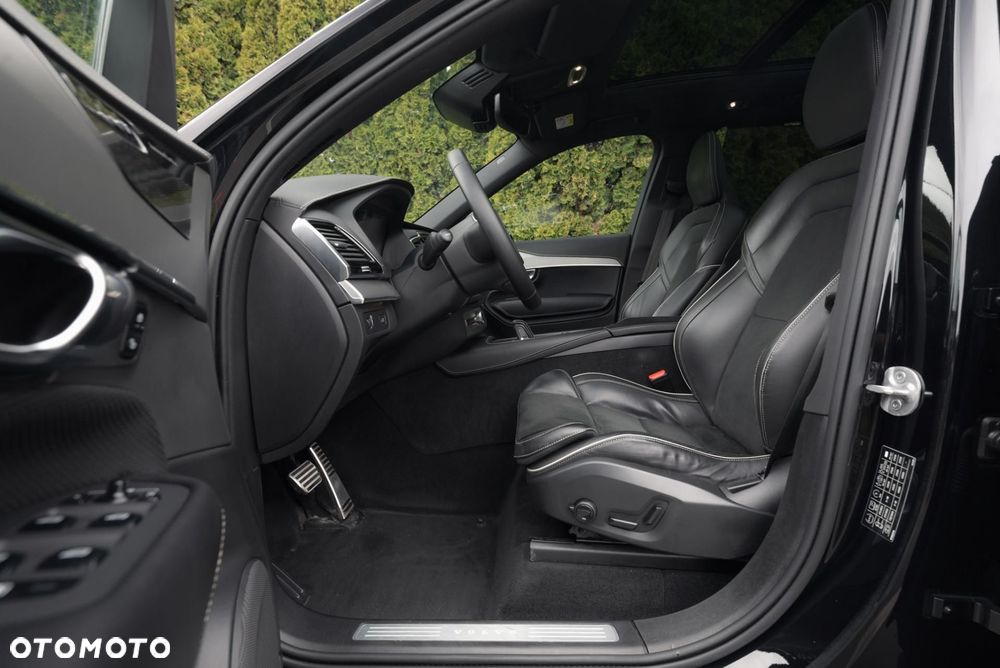 Volvo XC 90 B5 D AWD R-Design - 14