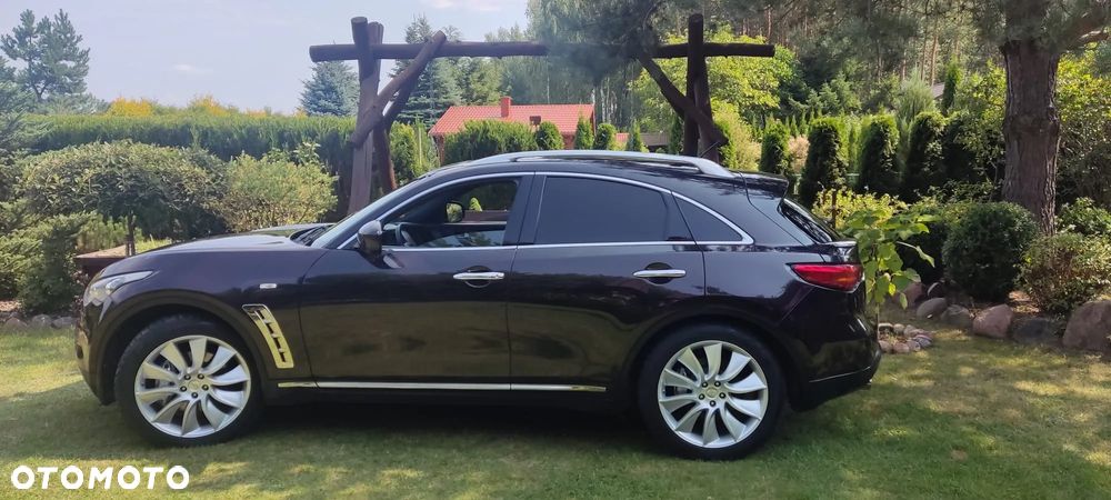 Infiniti FX FX30d S Premium - 27
