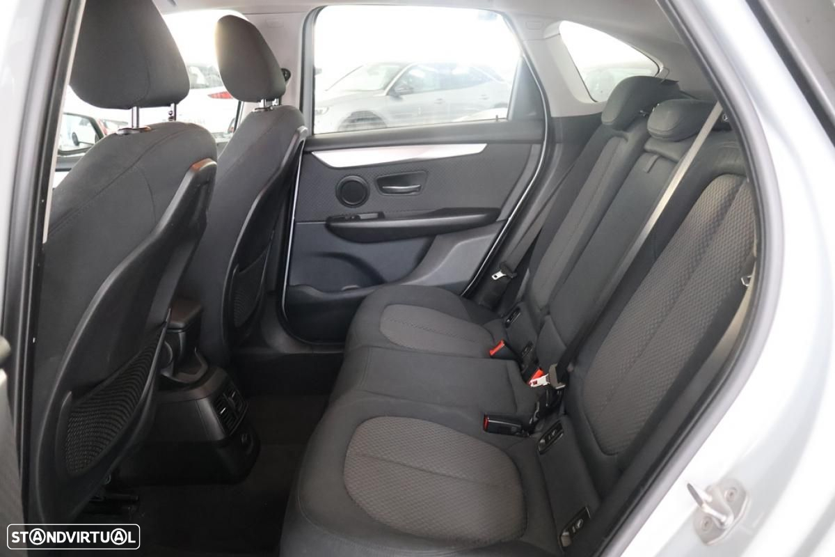 BMW 216 Active Tourer d Advantage - 11