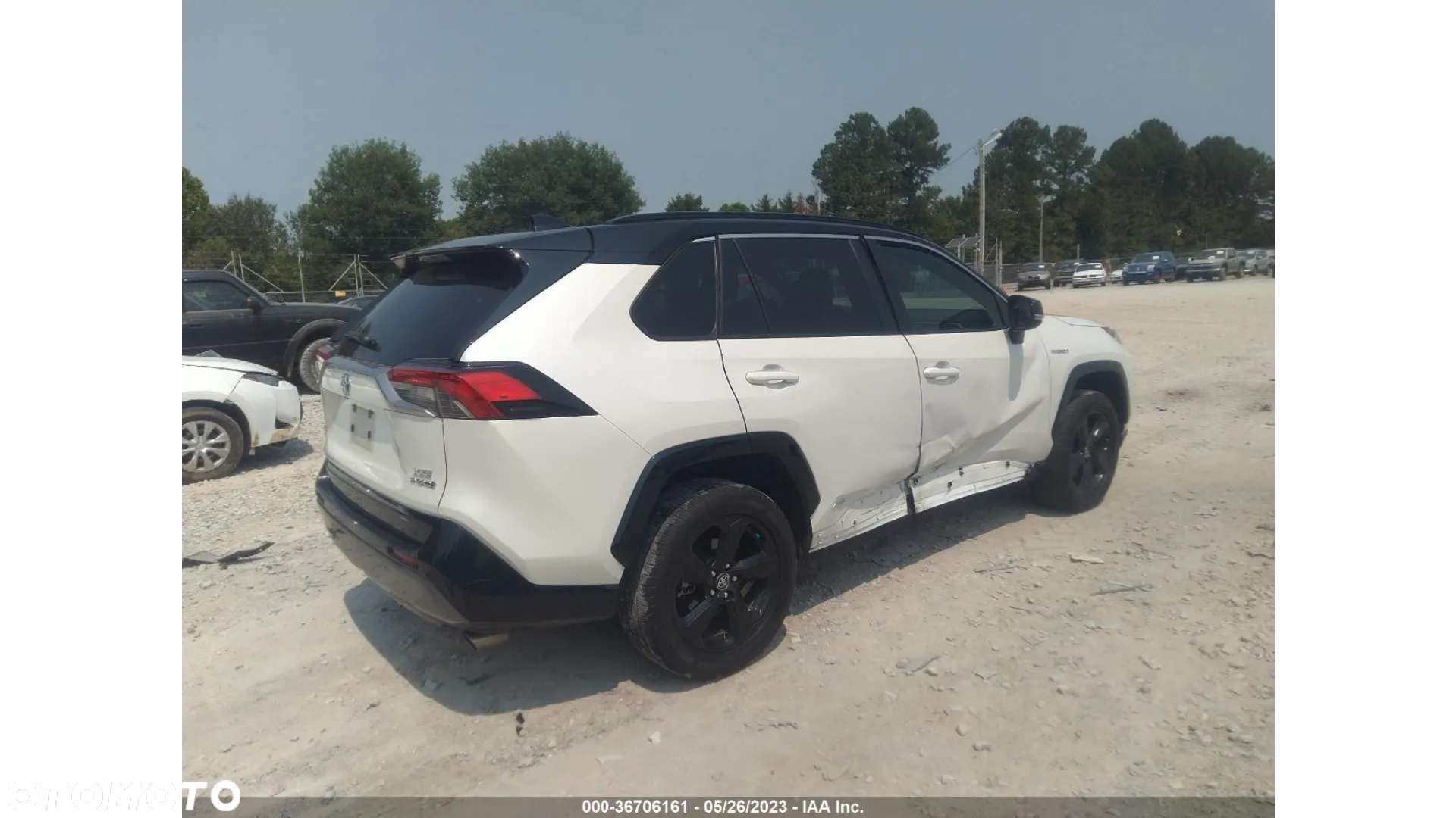 Toyota RAV4 - 4