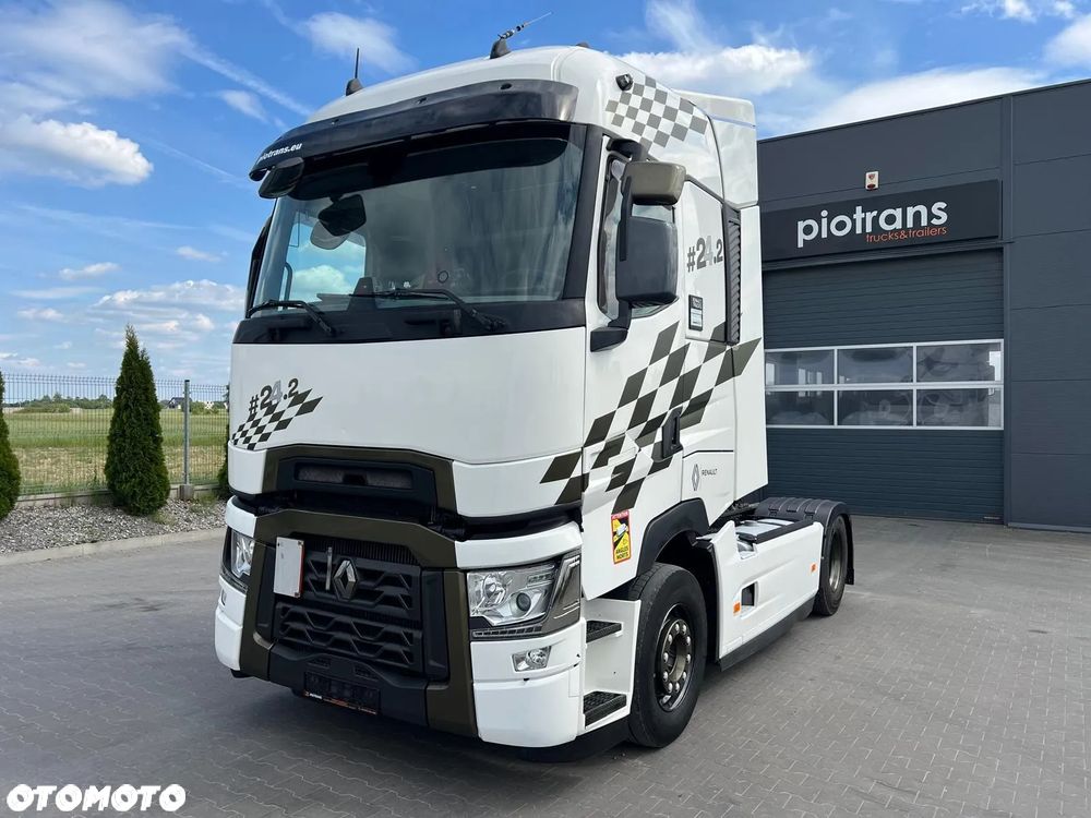 Renault T