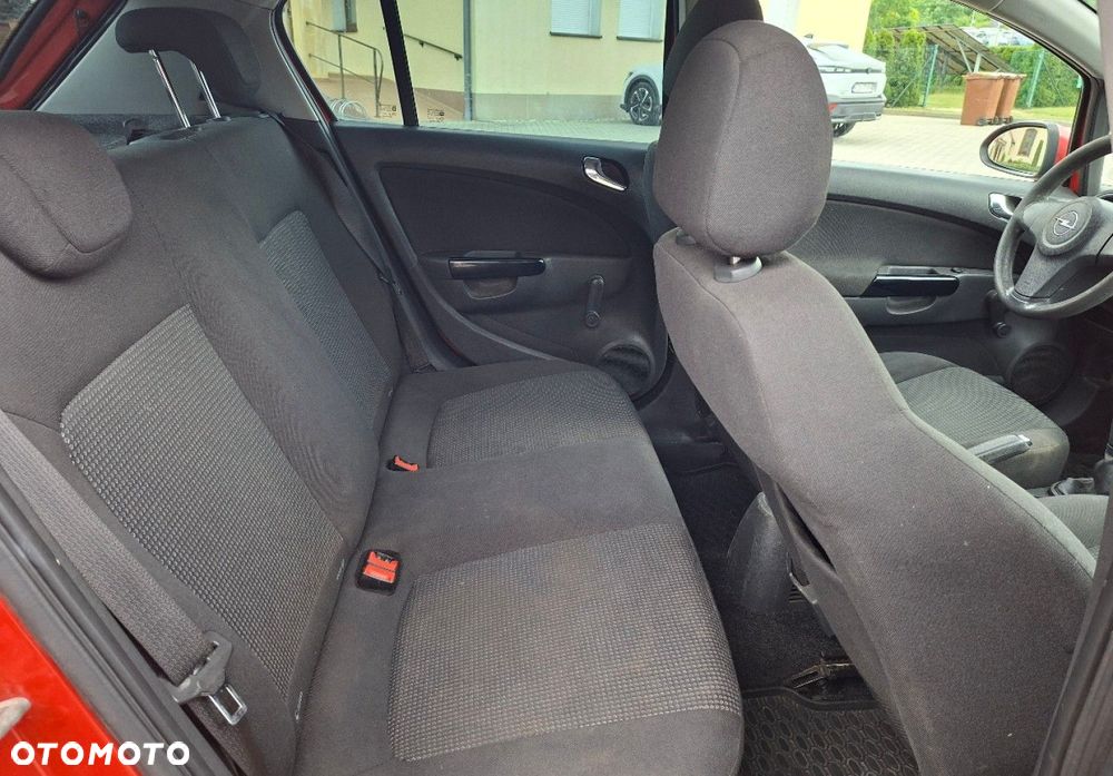 Opel Corsa - 12