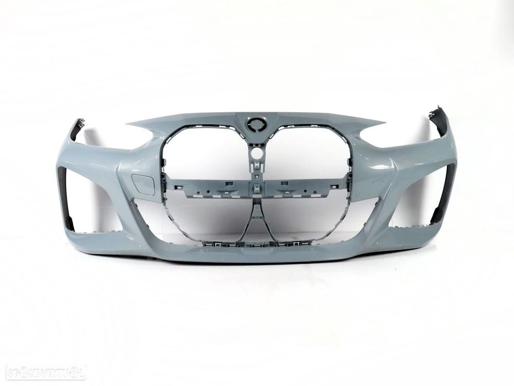 Parachoques Pack M Frente Usado / Original BMW i4 (G26) 51115A0F333 - 1