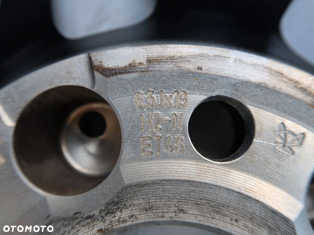 W39 Felga Mercedes A1774012500 8,5x19et46 - 7