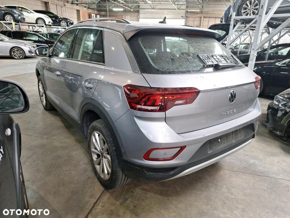 Volkswagen T-Roc 1.5 TSI OPF DSG Life - 17