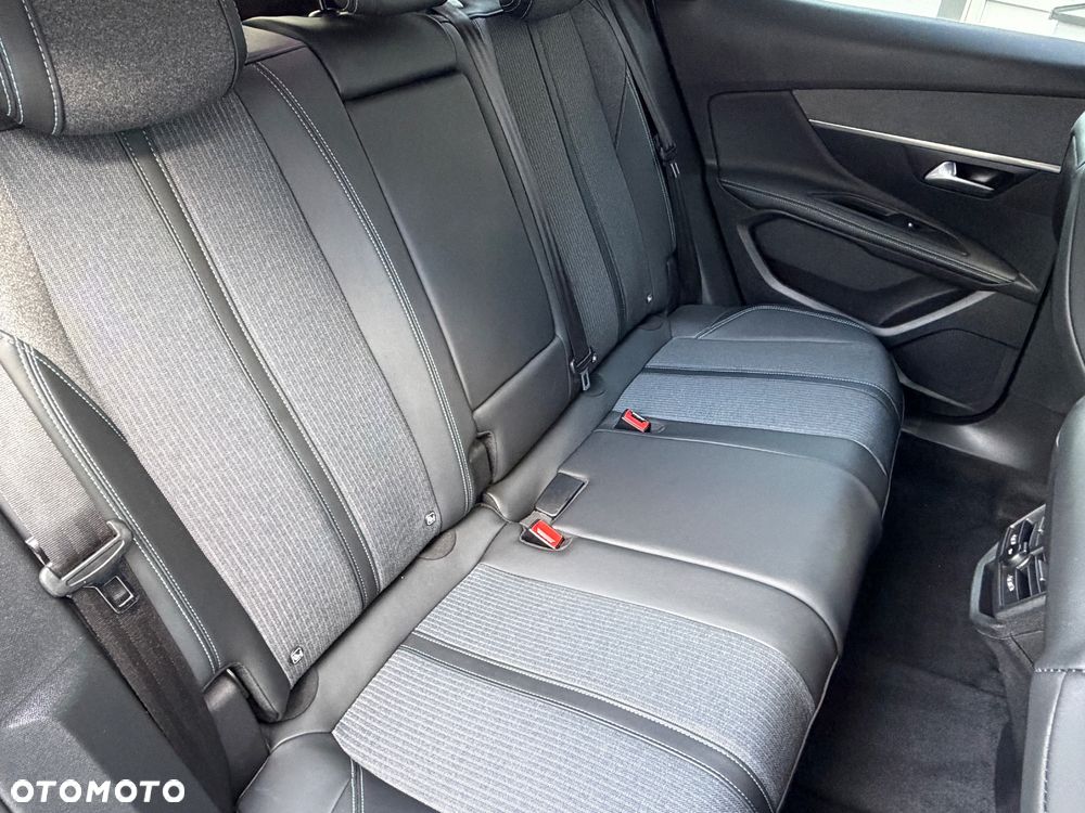 Peugeot 3008 BlueHDi 130 Stop & Start EAT8 Allure - 20