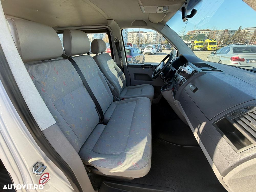 Volkswagen Transporter T5 - 2
