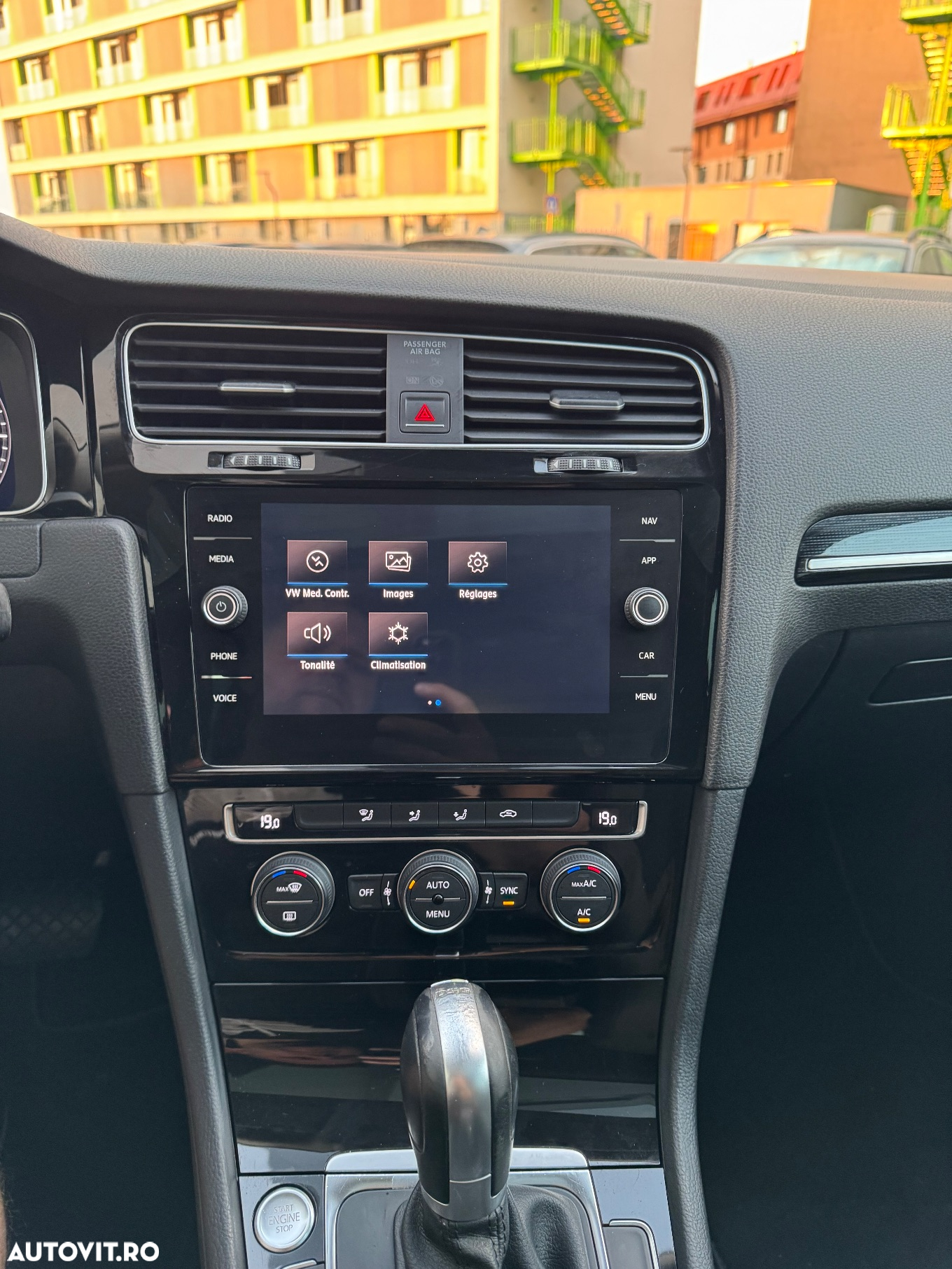 Volkswagen Golf Variant 1.6 TDI (BlueMotion Technology) DSG Comfortline - 36