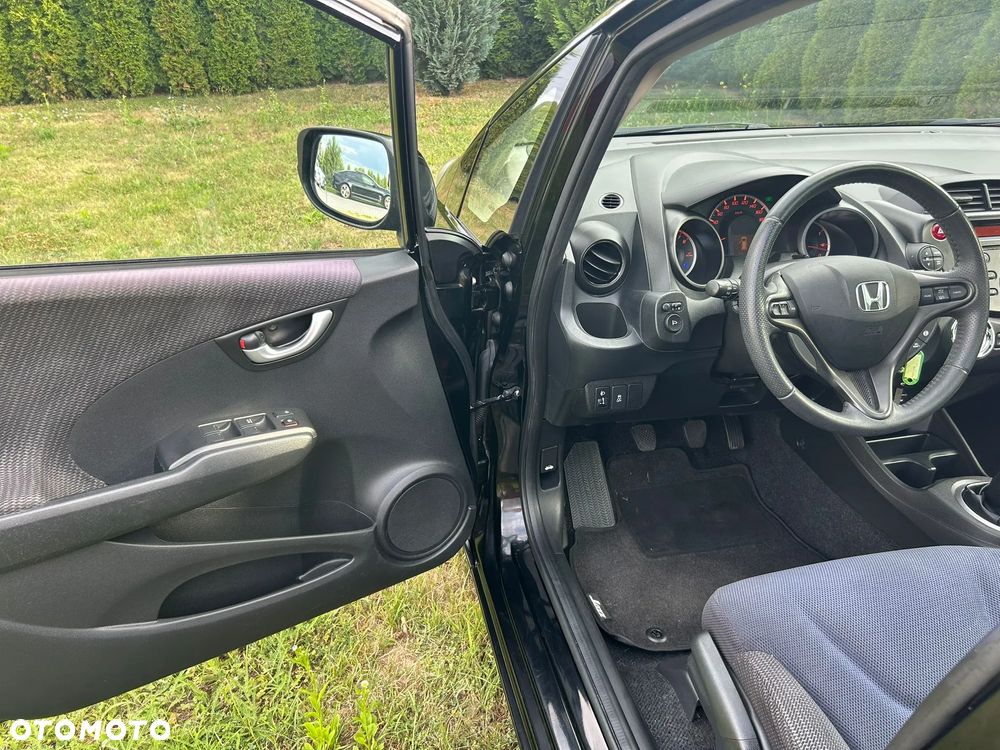 Honda Jazz 1.4 Executive - 27