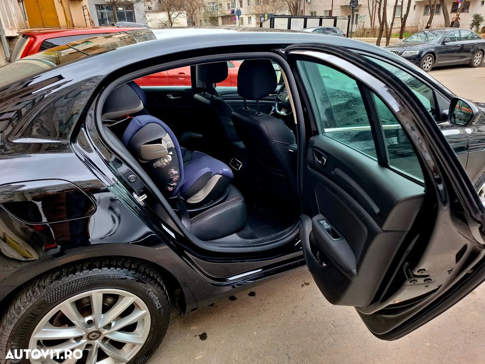 Renault Megane TCe 140 EDC GPF Zen - 8
