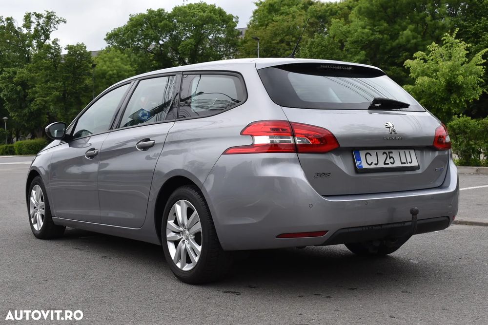 Peugeot 308 - 4