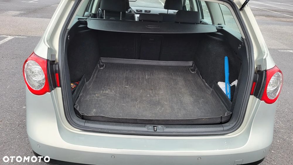 Volkswagen Passat Variant 2.0 TDI Comfortline - 11