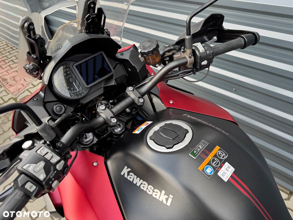 Kawasaki Versys 1000 - 8