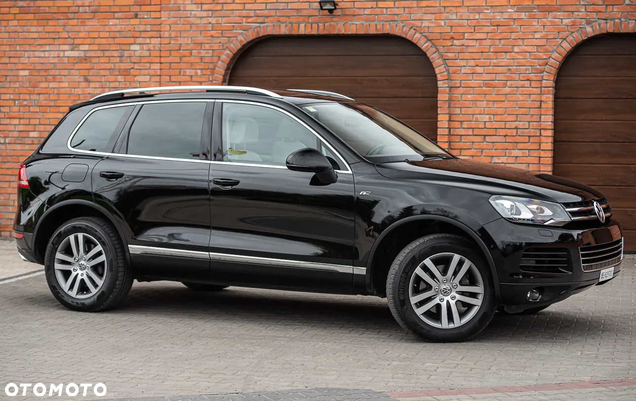 Volkswagen Touareg 3.0 V6 TDI BMT R-Style - 3
