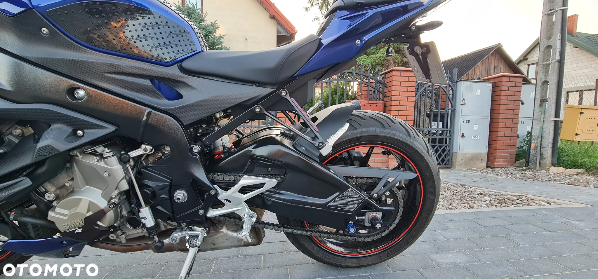 BMW S - 15