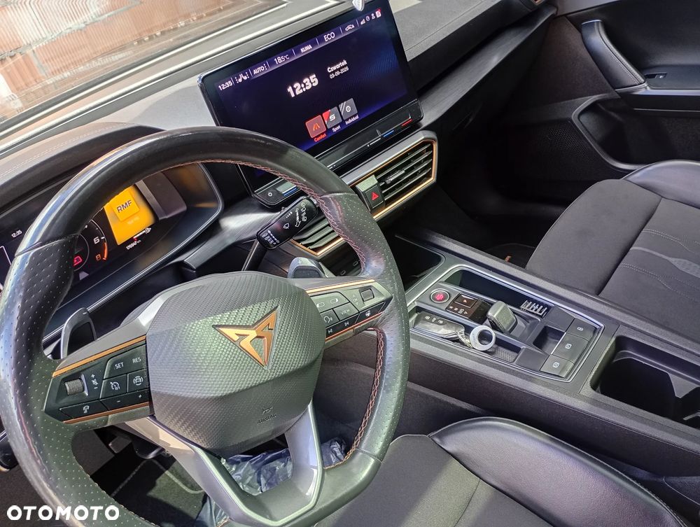 Cupra Formentor 1.4 e-Hybrid DSG - 17