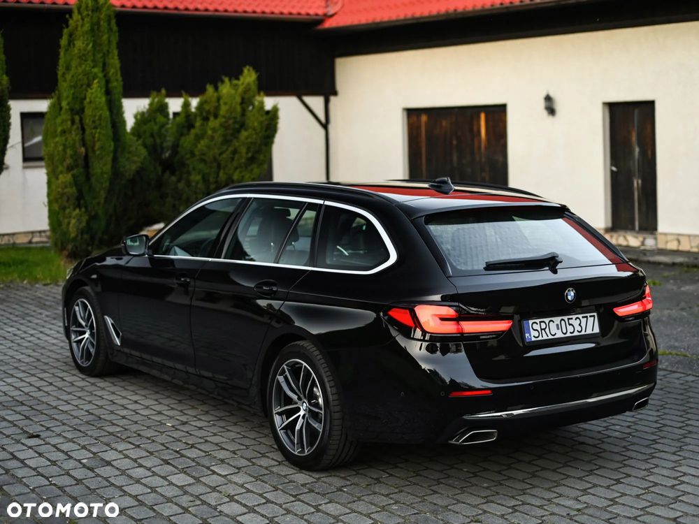 BMW Seria 5 520d M Sport Edition - 3