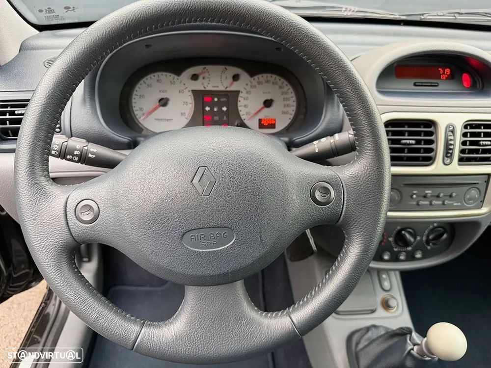 Renault Clio Sport Tourer - 7