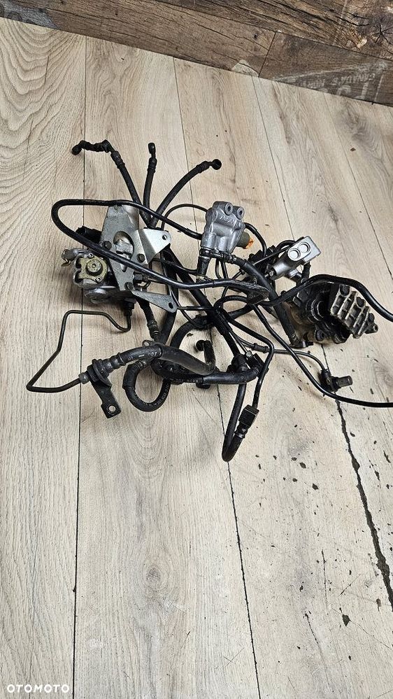 Zacisk hamulcowy Nissin pompa ABS przewód - 13