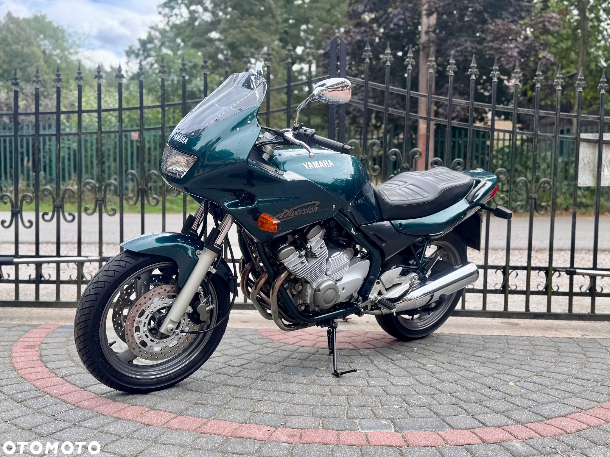 Yamaha XJ - 5