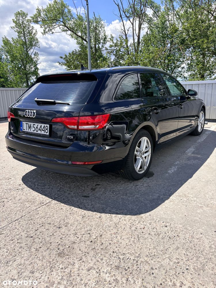 Audi A4 Avant 2.0 TDI S tronic - 10