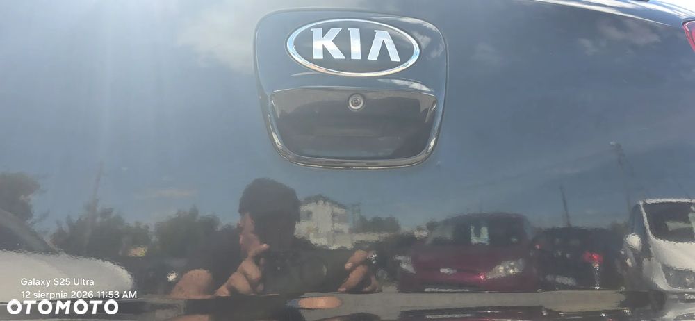 Kia Rio - 6