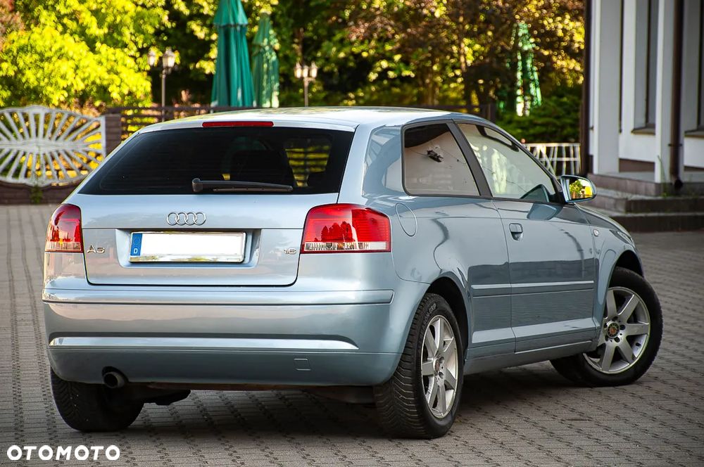 Audi A3 3-drzwiowe 1.6 Ambiente - 23