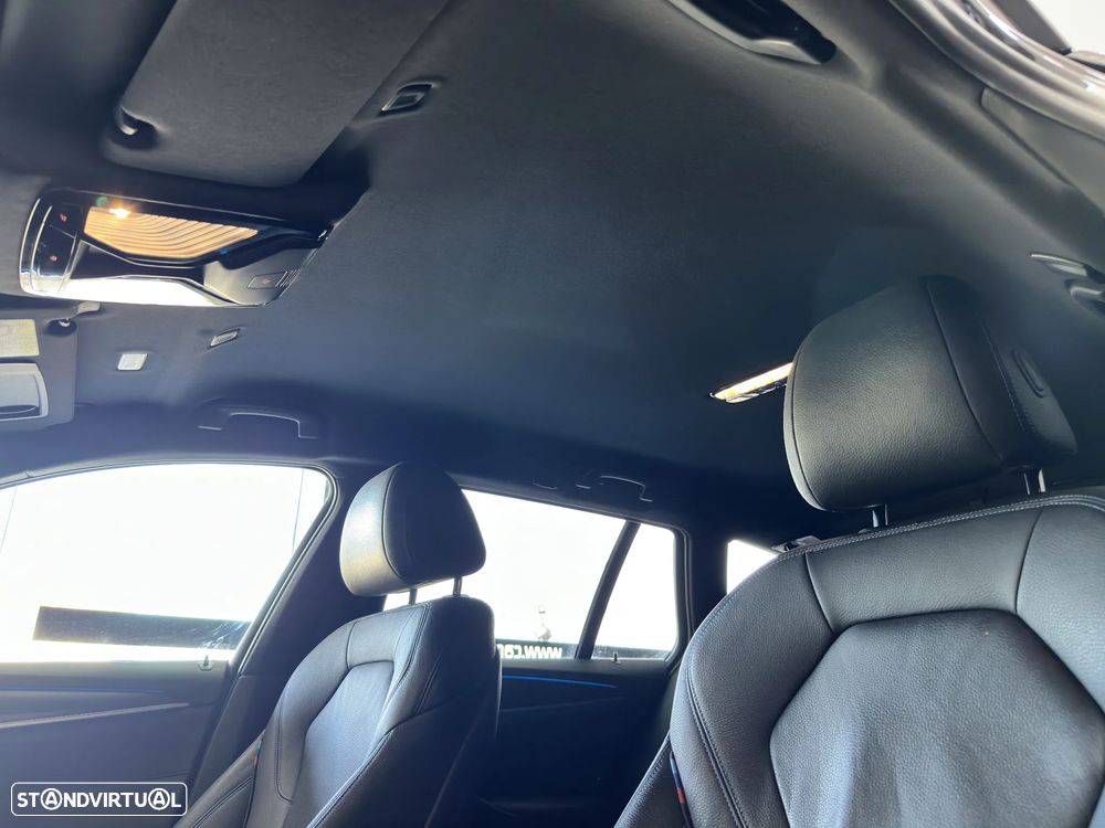 BMW 530 e Pack Desportivo M - 35